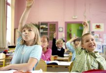 Rezultatele scolare ale copiilor depind de implicarea parintilor