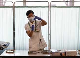 Doar 1% din Japonia este complet vaccinata impotriva COVID-19. Este gata pentru Jocurile Olimpice?