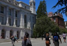 De ce colegiile nu pot parasi clasamentele de stiri din SUA