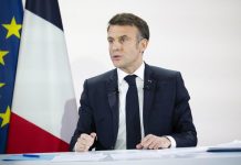 Franta face din avort un drept constitutional in votul istoric de la Versailles