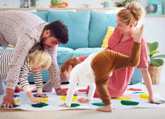 5 strategii de co-parenting pentru navigarea copiilor in activitati extracurriculare